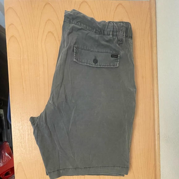RVCA Men’s Charcoal Board Shorts - Picture 1 of 5